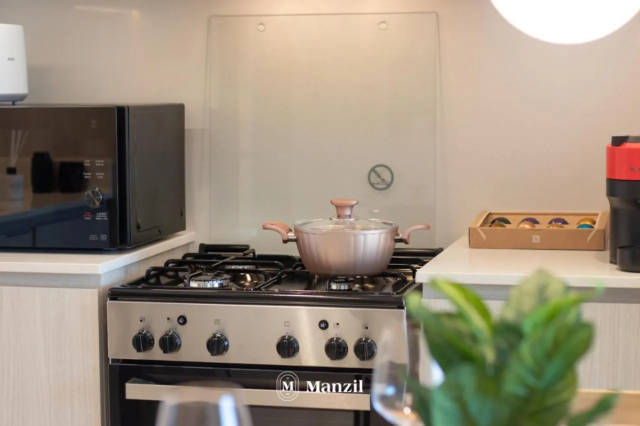 Manzil - Sleek 1Br Home In Dubai Creek With Beach & Marina Access 0*,  United Arab Emirates